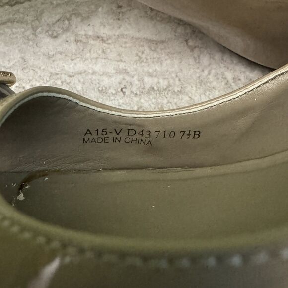 COLE HAAN Grand OS Patent Slingback Sandals Kitten Heels D43710 Size 7.5 B - Picture 6 of 13